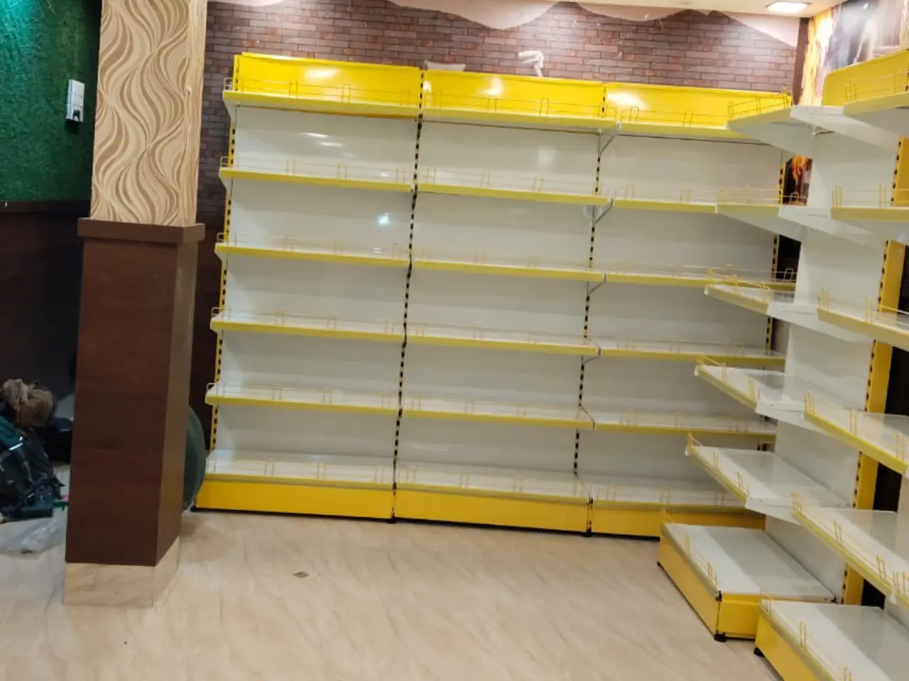 329463242_Retail racks  installation danapur, bihar4.webp